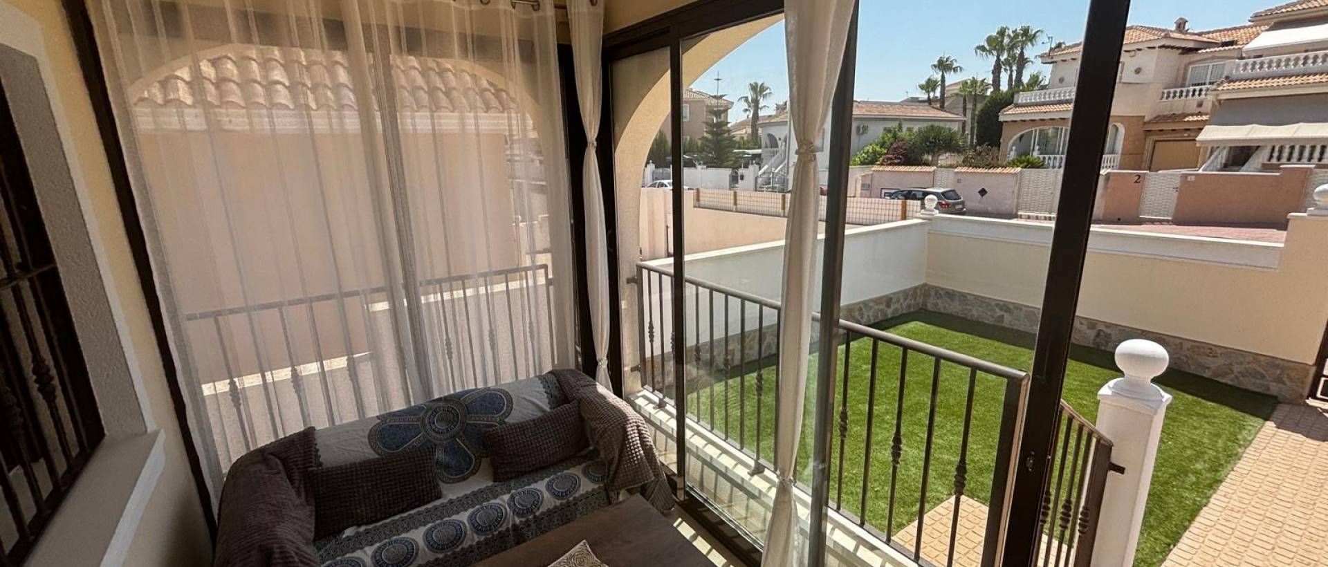 Resale - Villa / Detached - Ciudad Quesada