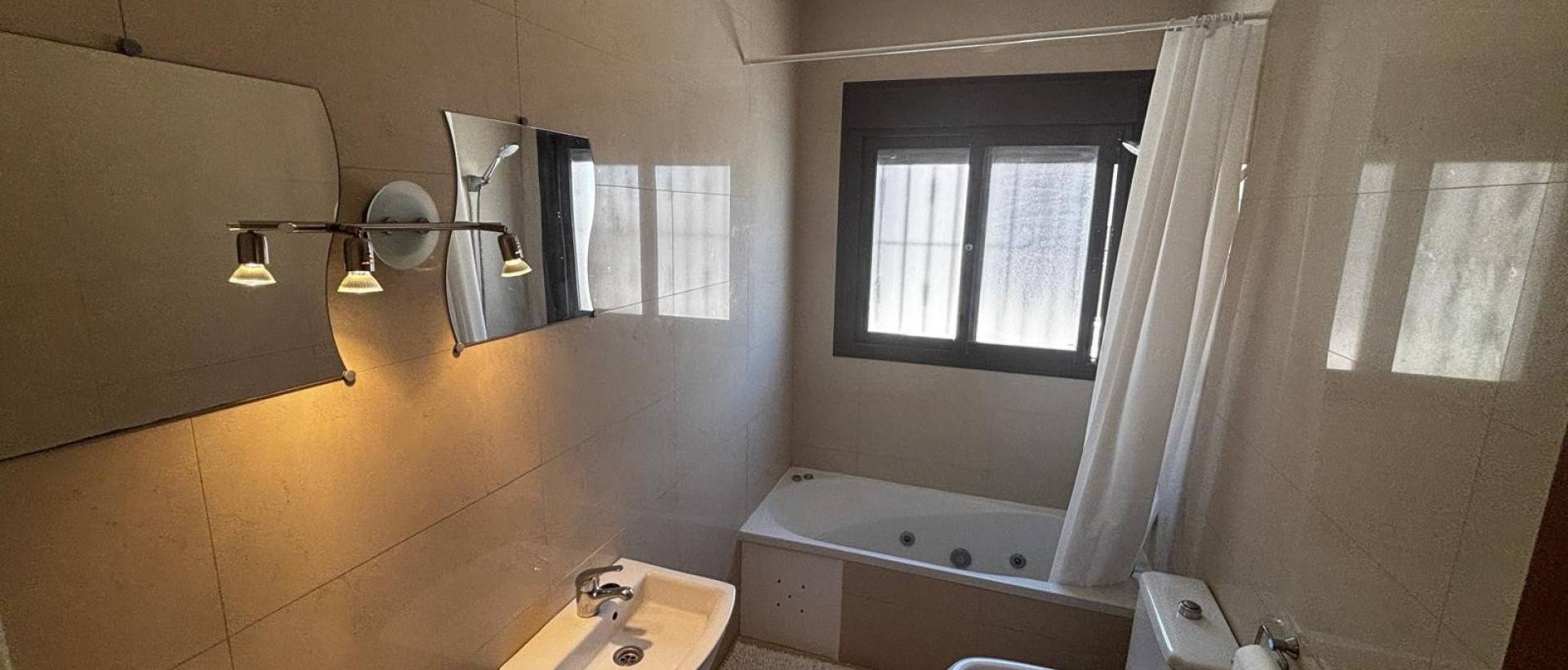 Resale - Villa / Detached - Ciudad Quesada