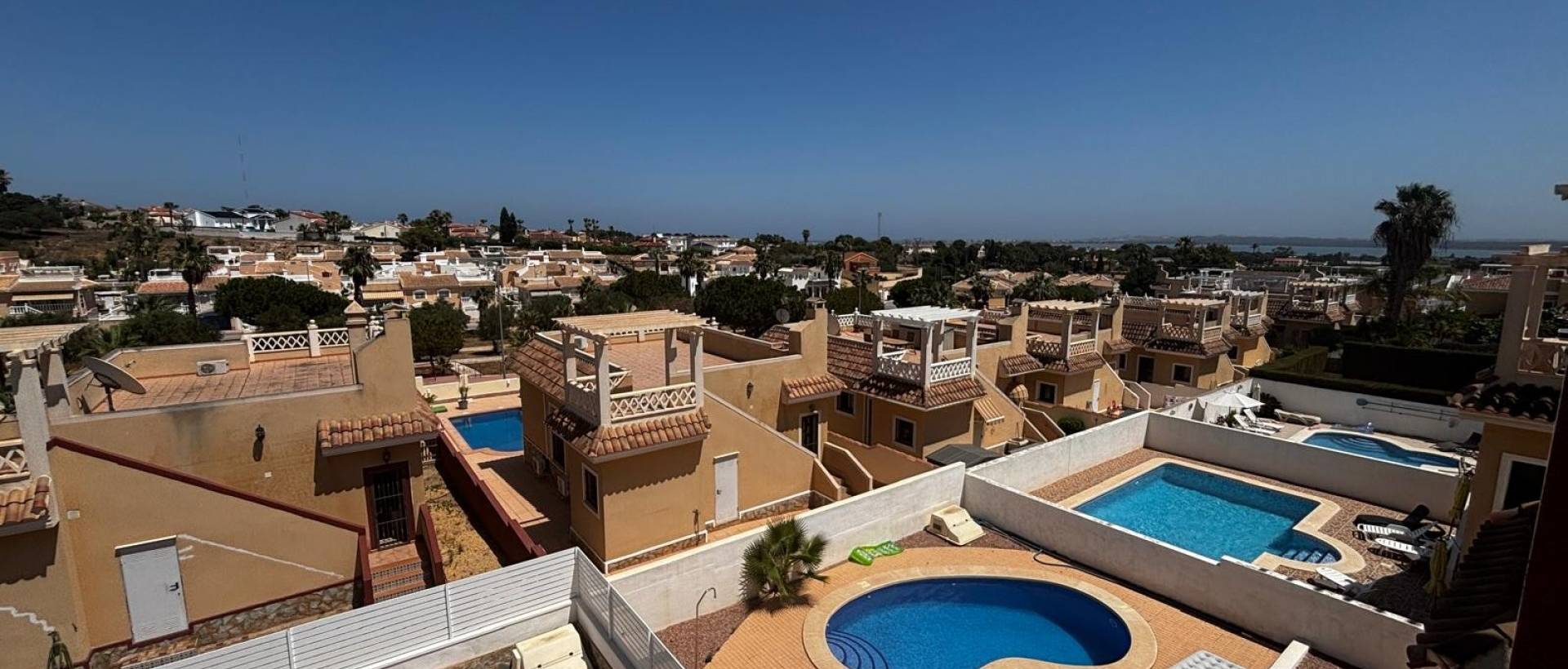Resale - Villa / Detached - Ciudad Quesada