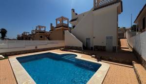 Resale - Villa / Detached - Ciudad Quesada