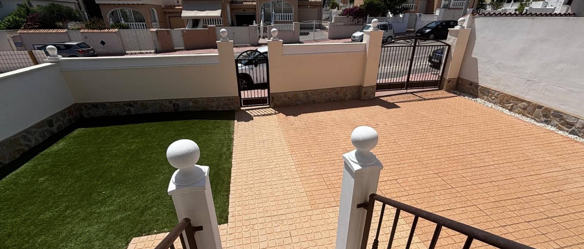 Resale - Villa / Detached - Ciudad Quesada