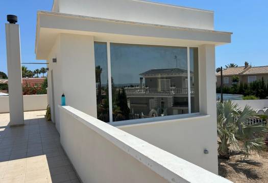 Reventa - Chalet / Villa - Ciudad Quesada - Rojales