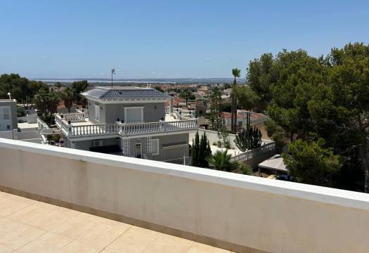 Reventa - Chalet / Villa - Ciudad Quesada - Rojales