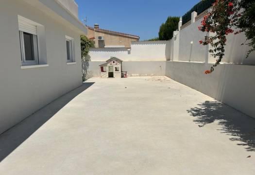 Reventa - Chalet / Villa - Ciudad Quesada - Rojales