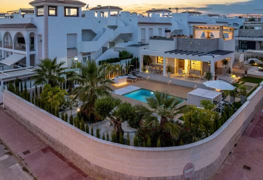 Resale - Villa - Ciudad Quesada