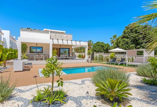 Resale - Villa - Ciudad Quesada