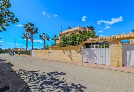 Reventa - Villa / Chalet - Ciudad Quesada - Lo Marabú