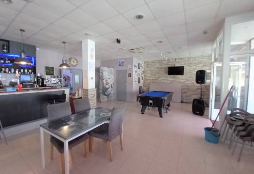 Reventa - Propiedad Comercial - Guardamar del Segura