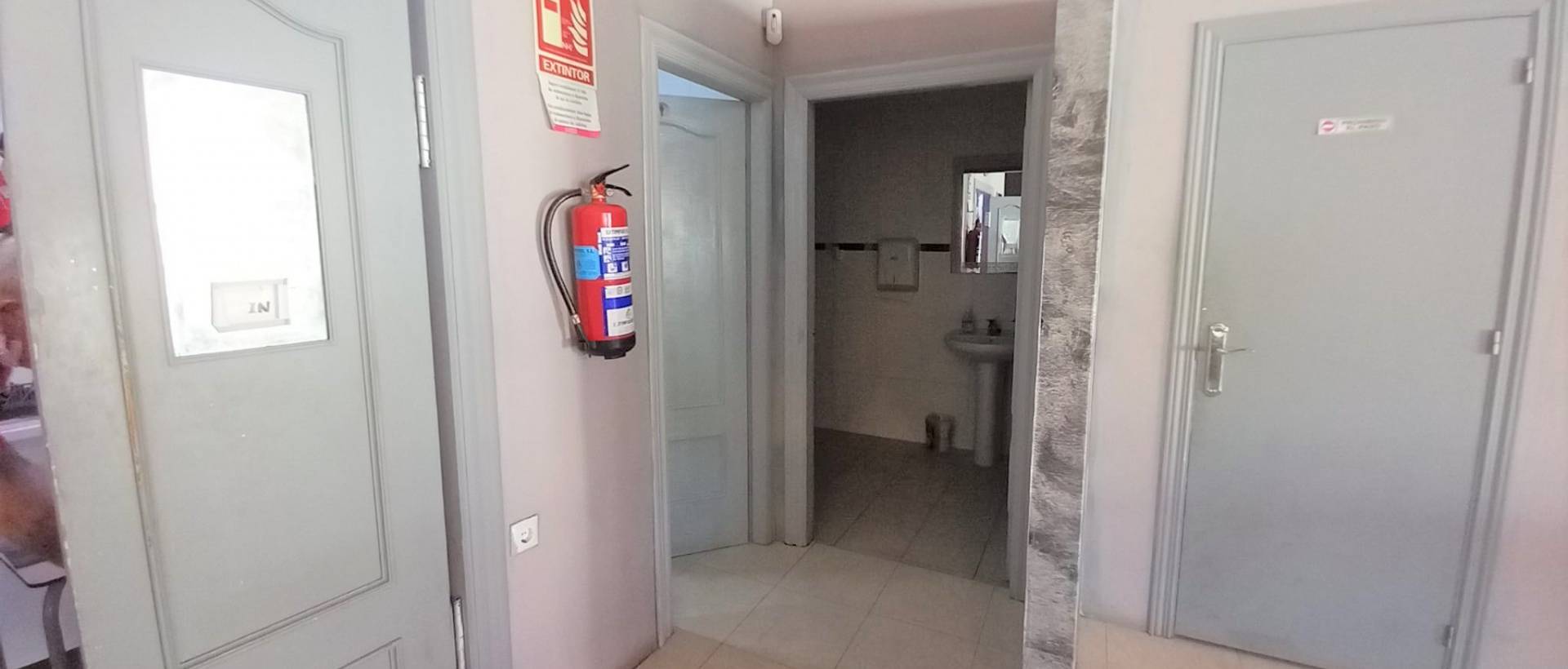 Reventa - Propiedad Comercial - Guardamar del Segura