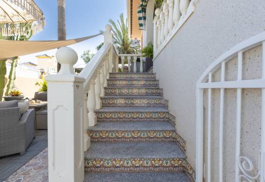 Resale - Villa - Benijofar