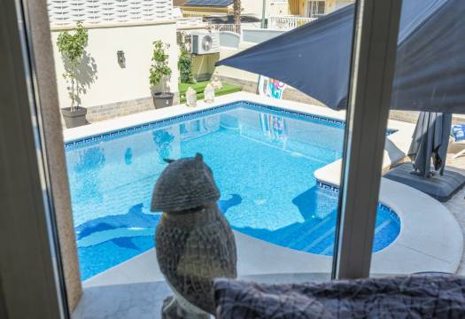 Resale - Villa - Benijofar