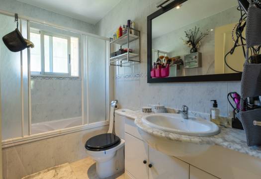 Resale - Villa - Benijofar