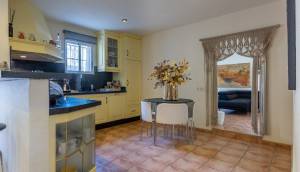 Resale - Villa - Benijofar