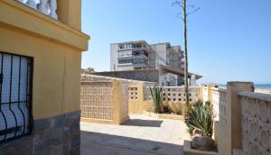 Resale - Villa - Guardamar del Segura