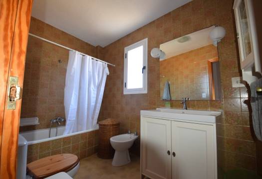 Resale - Villa - Guardamar del Segura