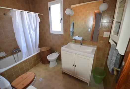 Resale - Villa - Guardamar del Segura