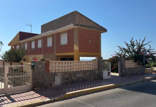 Resale - Villa - Guardamar del Segura