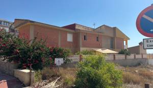 Resale - Villa - Guardamar del Segura