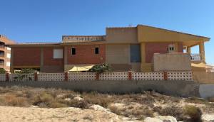 Resale - Villa - Guardamar del Segura