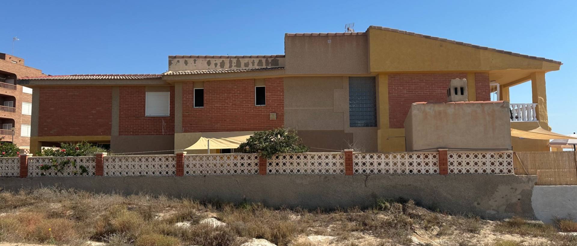 Resale - Villa - Guardamar del Segura