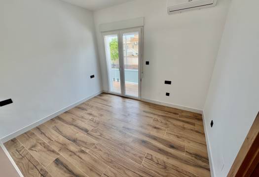 Reventa - Villa / Chalet - Ciudad Quesada - Rojales