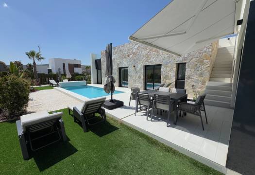 Resale - Villa - Algorfa - La Finca Golf Resort