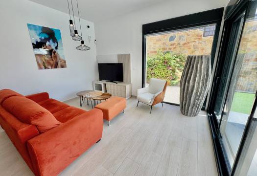 Resale - Villa - Algorfa - La Finca Golf Resort