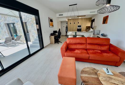 Resale - Villa - Algorfa - La Finca Golf Resort