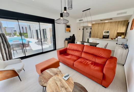 Resale - Villa - Algorfa - La Finca Golf Resort