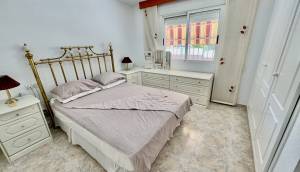 Resale - Villa - Benijofar