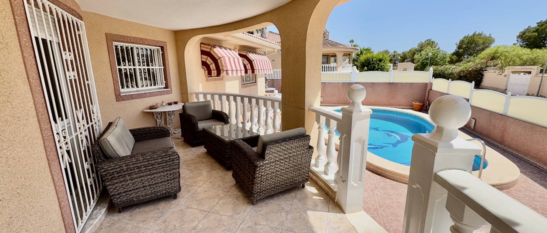 Resale - Villa - Benijofar