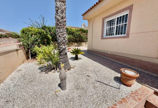 Resale - Villa - Benijofar