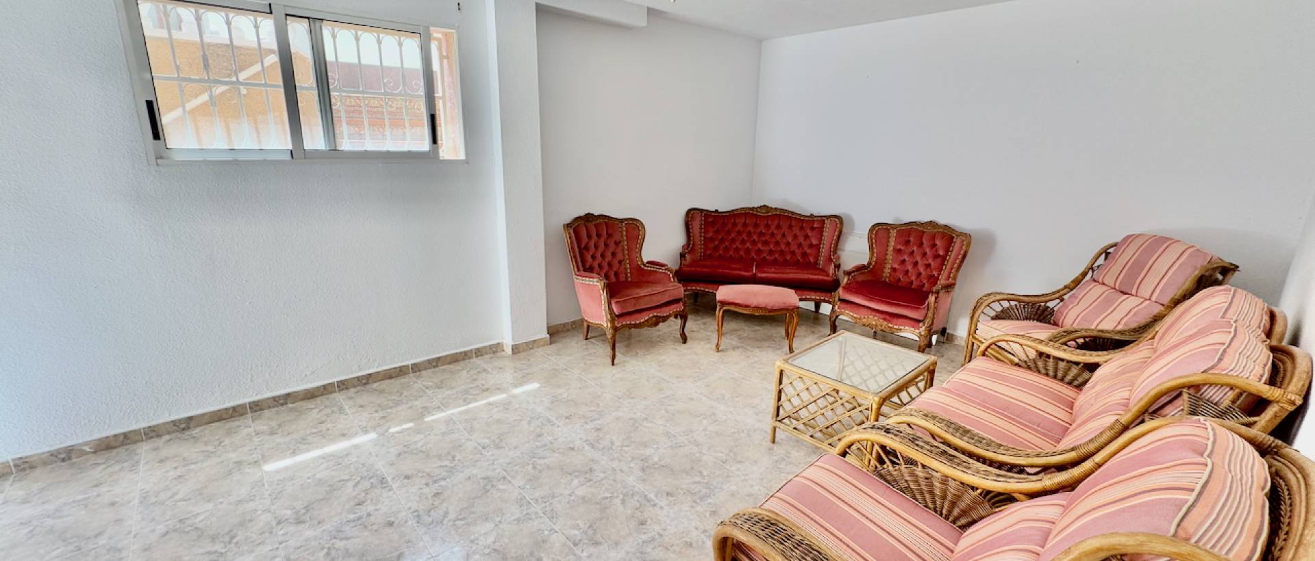 Resale - Villa - Benijofar