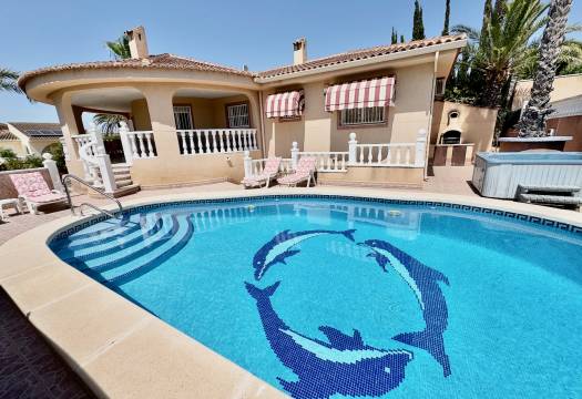 Resale - Villa - Benijofar