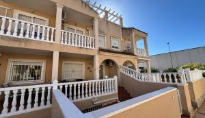 Resale - Townhouse - Ciudad Quesada - Ciudad Quesada - Doña Pepa