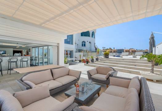 Resale - Villa - Ciudad Quesada