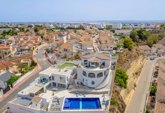 Resale - Villa - Ciudad Quesada