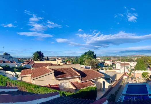 Resale - Villa / Detached - Ciudad Quesada - Quesada Center