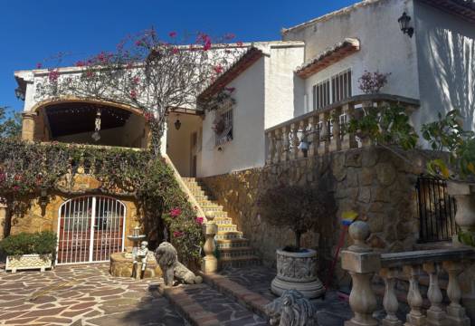 Resale - Villa - Jávea - Montgó