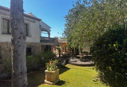 Resale - Villa - Jávea - Montgó