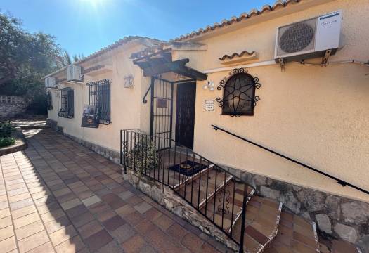 Resale - Villa - Jávea - Montgó