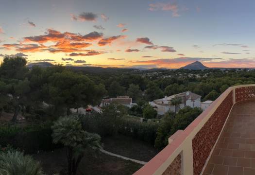 Resale - Villa - Jávea - Montgó