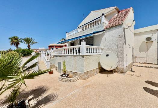 Reventa - Villa / Chalet - Ciudad Quesada