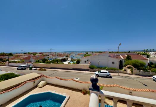 Reventa - Villa / Chalet - Ciudad Quesada