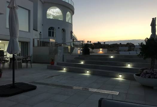 Resale - Villa - Ciudad Quesada