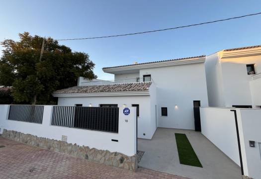 Obra Nueva - Villa / Chalet - San Pedro del Pinatar - Lo pagan