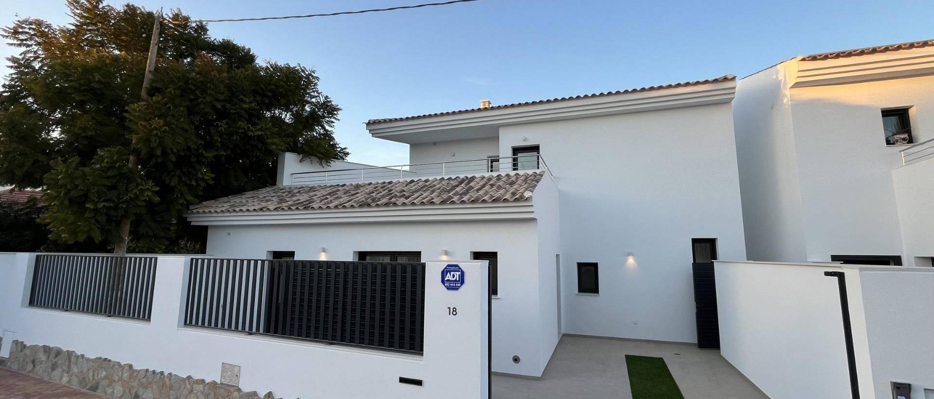 Obra Nueva - Villa / Chalet - San Pedro del Pinatar - Lo pagan