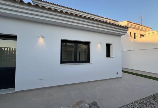 Obra Nueva - Villa / Chalet - San Pedro del Pinatar - Lo pagan
