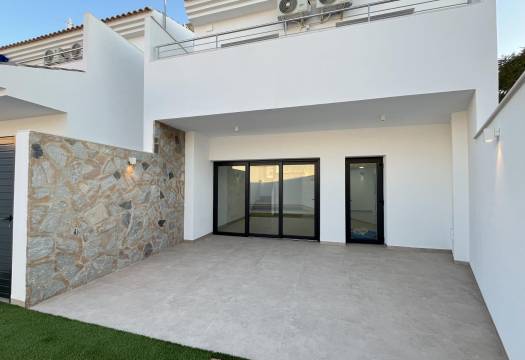 Obra Nueva - Villa / Chalet - San Pedro del Pinatar - Lo pagan