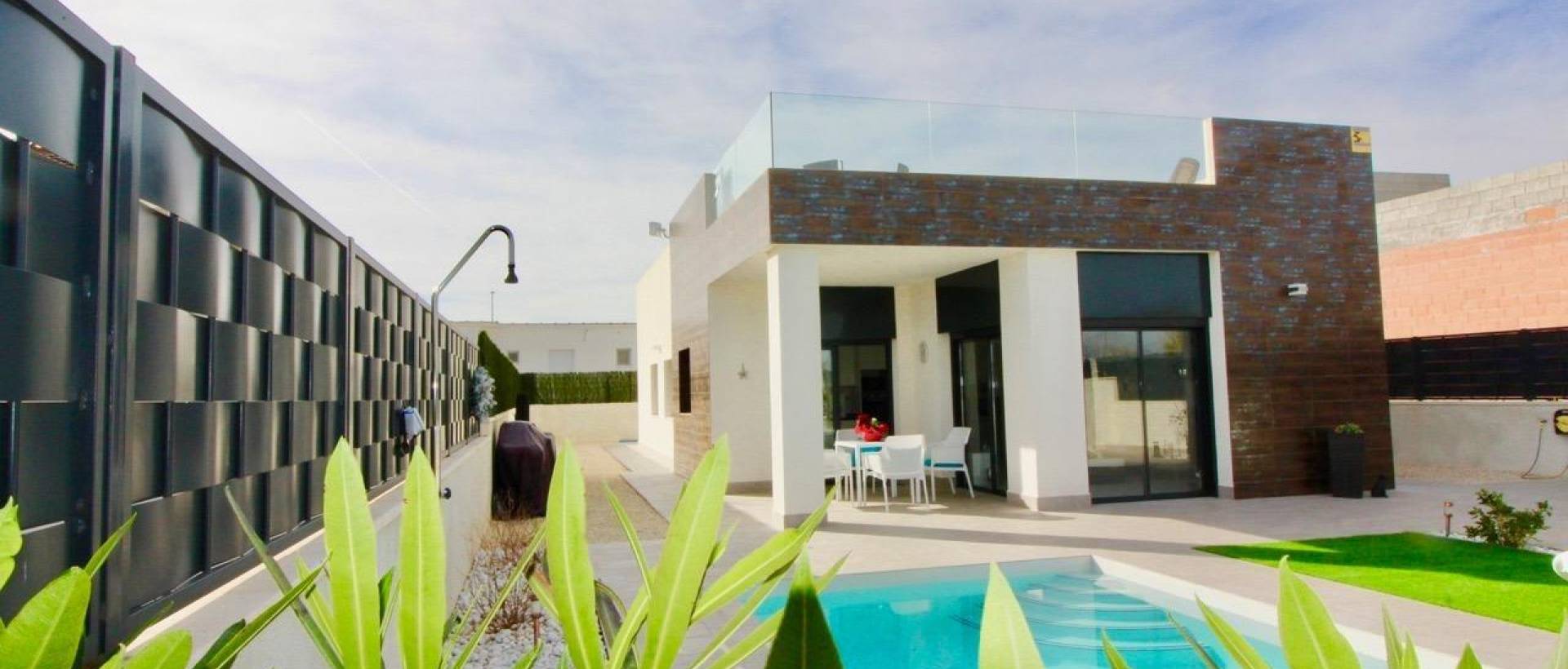 Obra Nueva - Villa / Chalet - Pinoso - Lel